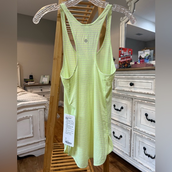 NWT Lululemon Yellow/Gray striped Tank Top, size 2 - Picture 6 of 7